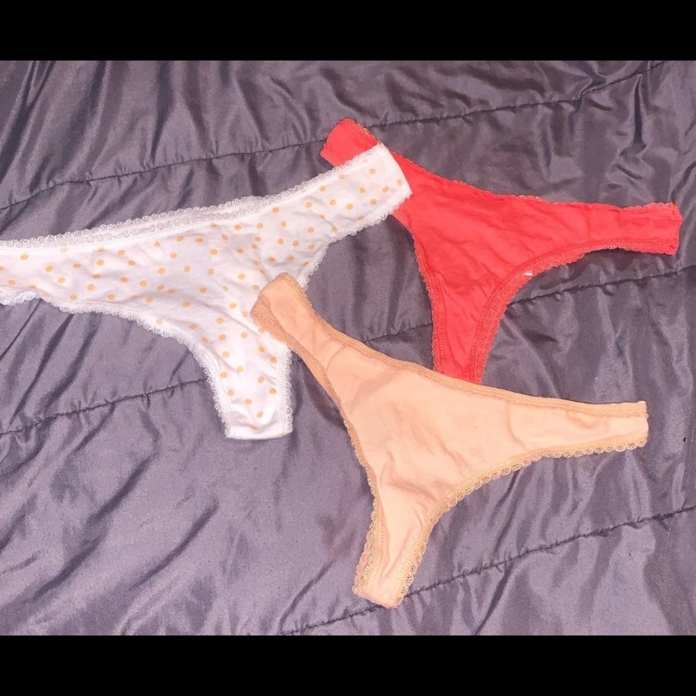 Panty bundle - Picture 2 of 2